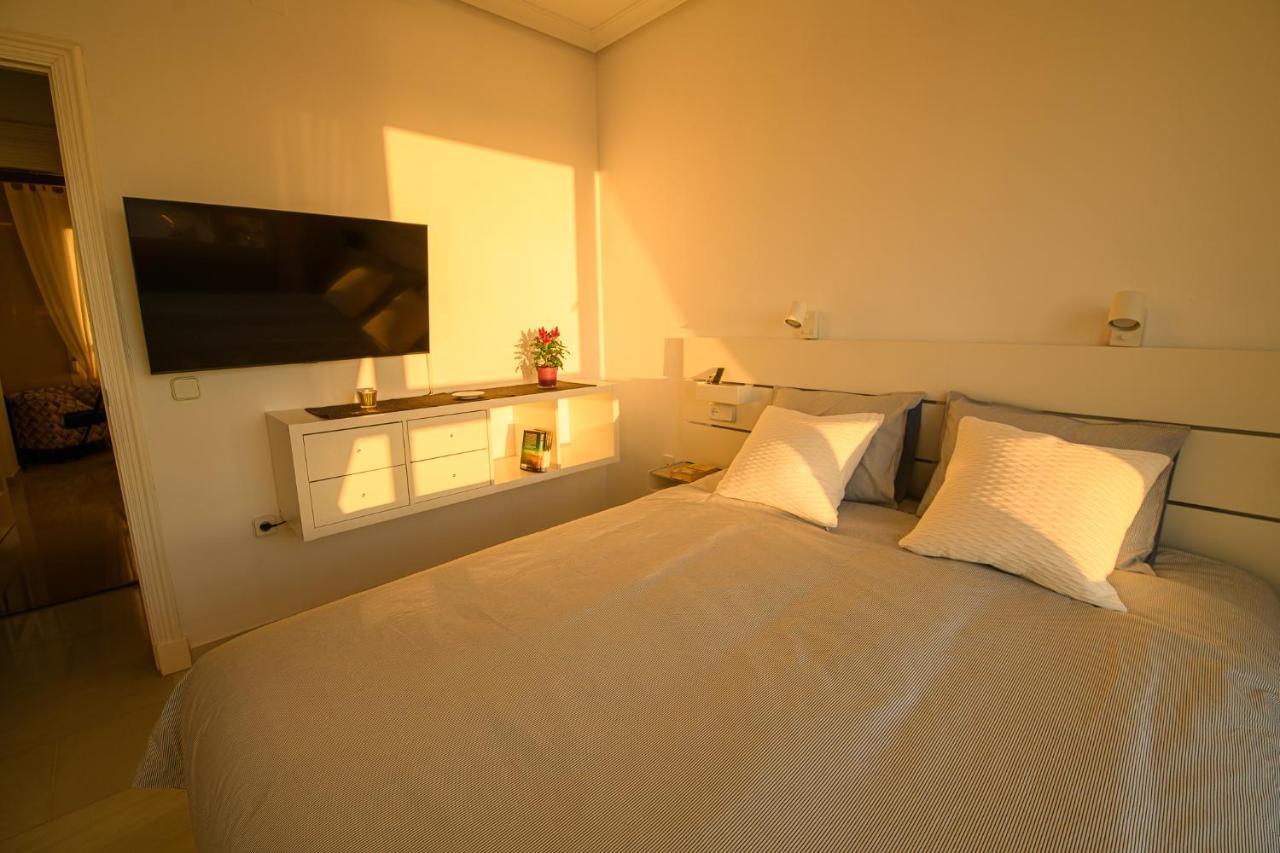 Preciado Apartamento Con Vistas Frontales Al Mar Cádiz Eksteriør billede
