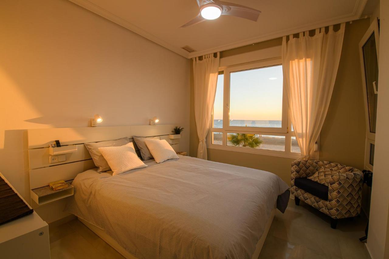 Preciado Apartamento Con Vistas Frontales Al Mar Cádiz Eksteriør billede
