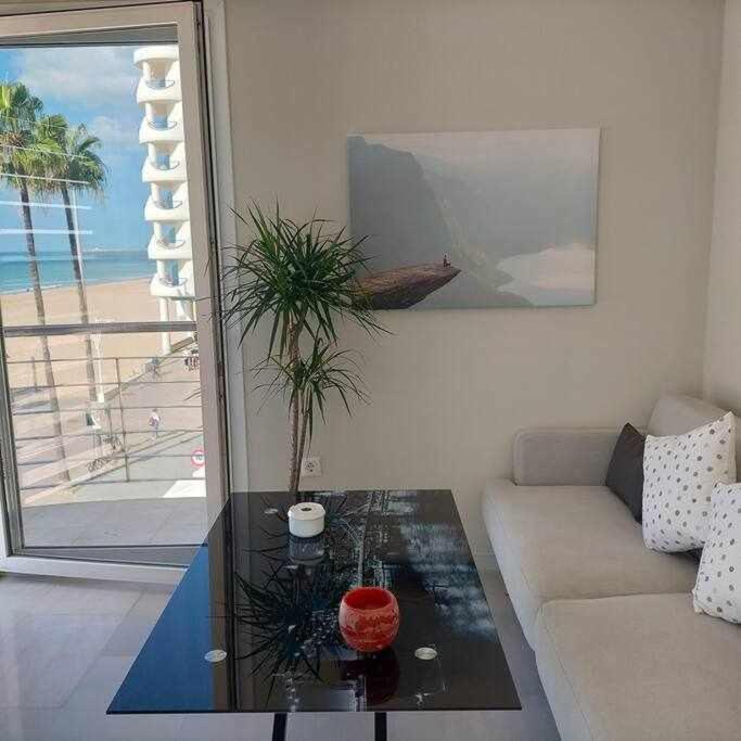 Preciado Apartamento Con Vistas Frontales Al Mar Cádiz Eksteriør billede